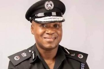 Confusion as Gunmen waylaid MOPOL On Bank Guard duty, Shot him Dead, Cart away Rifle in Lagos Community